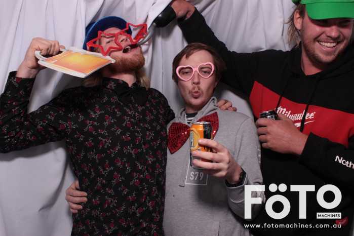 Billy's 21st | View more photos from the event at gallery.fotomachines.com.au/u/FOTOMachines/Billys-21st